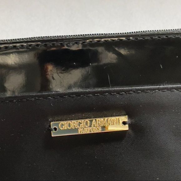 Brand New Bundle Giorgio Armani pouch & Chanel Le Vernis - Picture 7 of 14